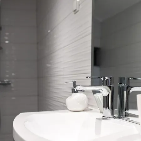 House Ponte In The Old Part Of *