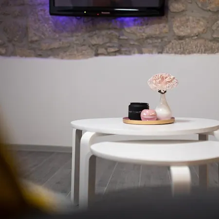 House Ponte In The Old Part Of *